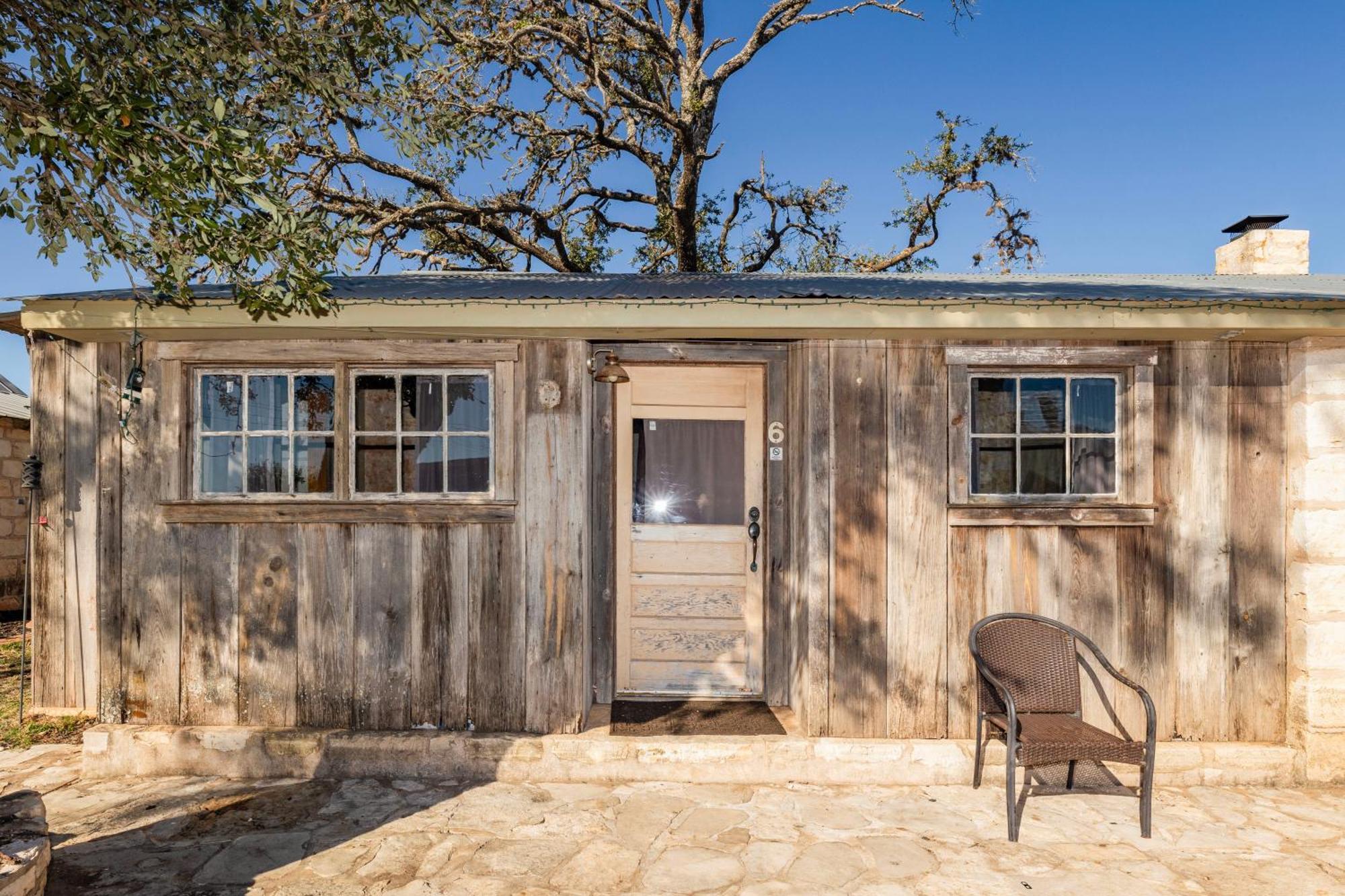 Country Inn Cottages Fredericksburg Exterior photo